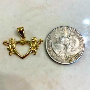 10k Heart and Angels Pendant